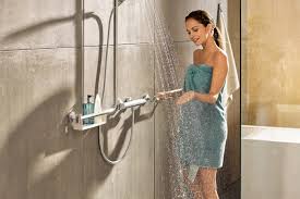 Lợi ích của việc tắm vòi hoa sen đúng cách