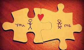 Chúng ta yêu bản sao hay mảnh ghép còn thiếu?